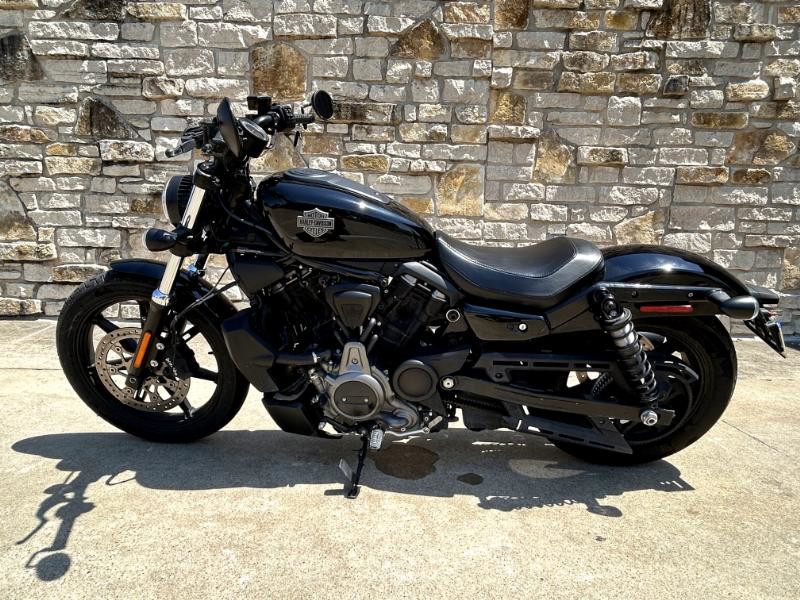 Nightster