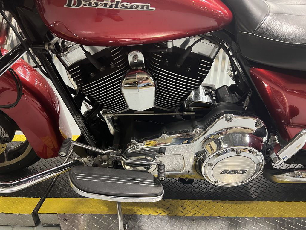 Street Glide®