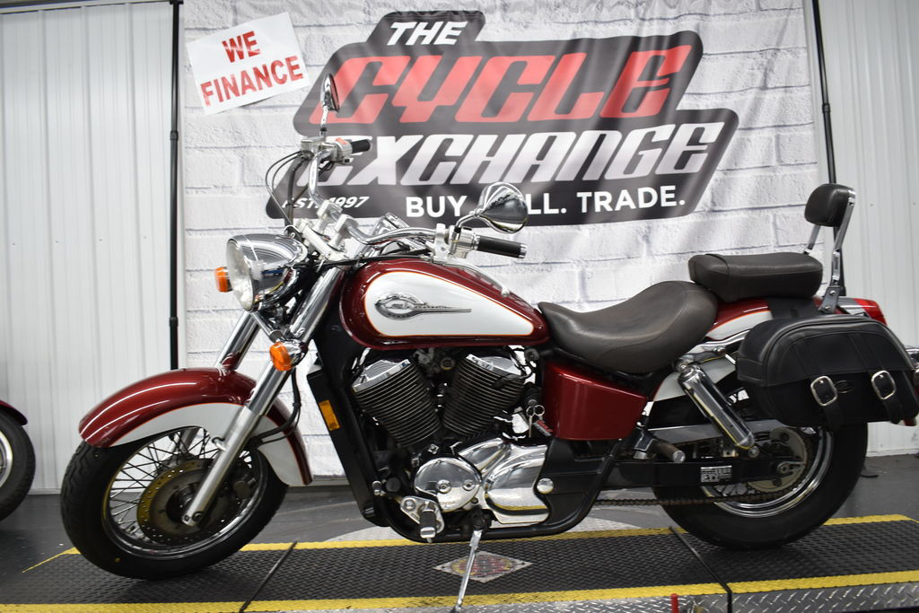 Shadow 750 ACE Deluxe