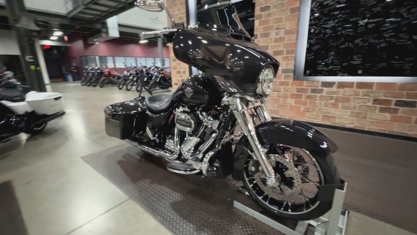Street Glide® Special