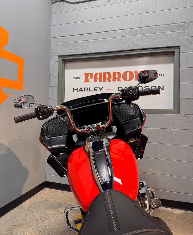 Road Glide®