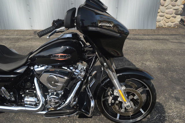 Street Glide®