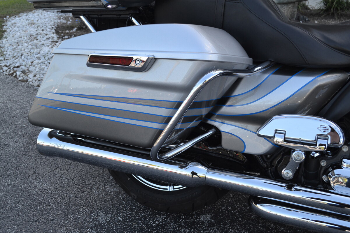 CVO® Road Glide® Ultra