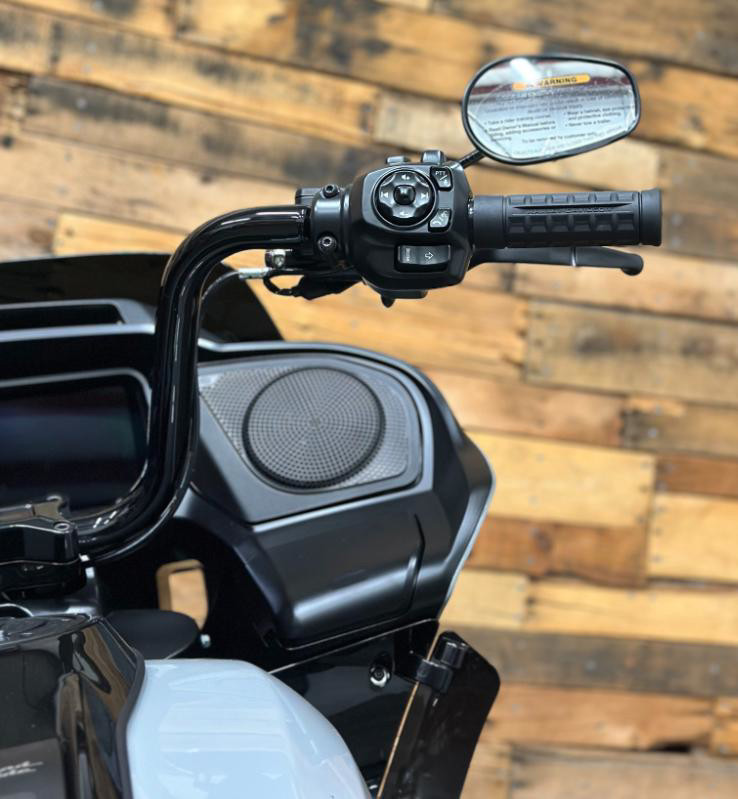 Road Glide®