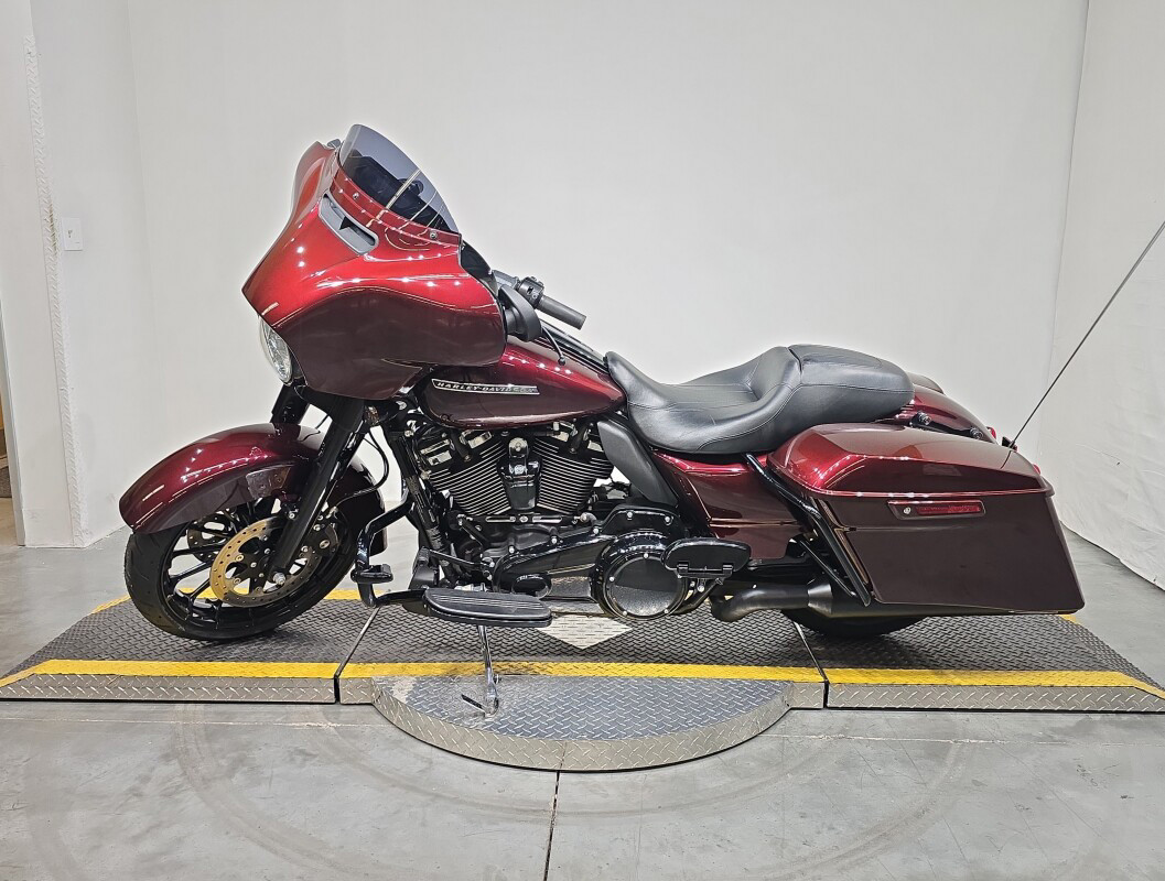 Street Glide® Special