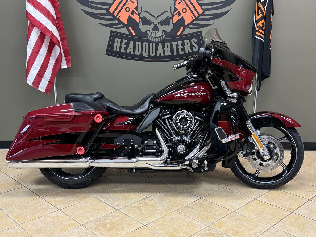 CVO® Street Glide®