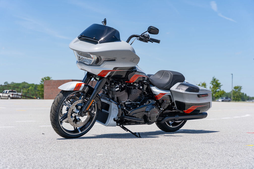 Road Glide®
