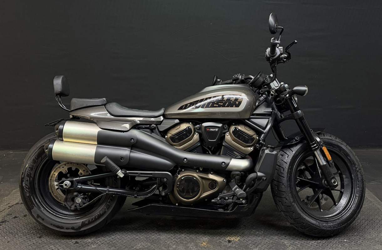 Sportster® S