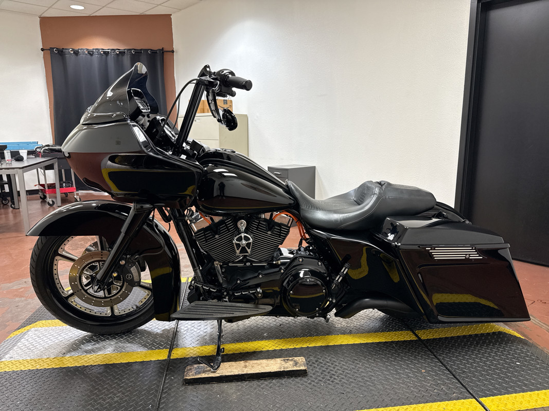 Road Glide® Custom