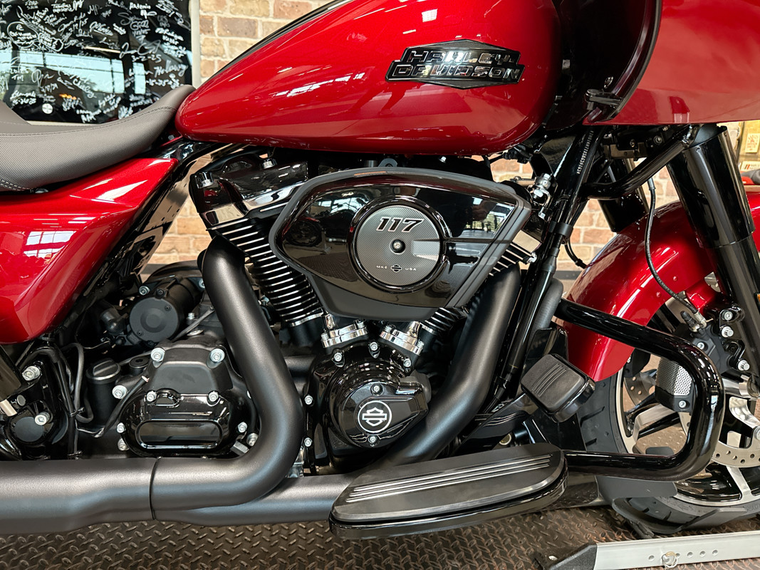 Road Glide®