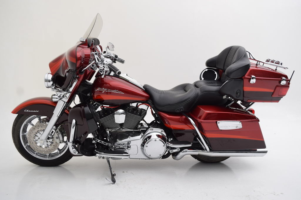 CVO® Ultra Classic® Electra Glide®