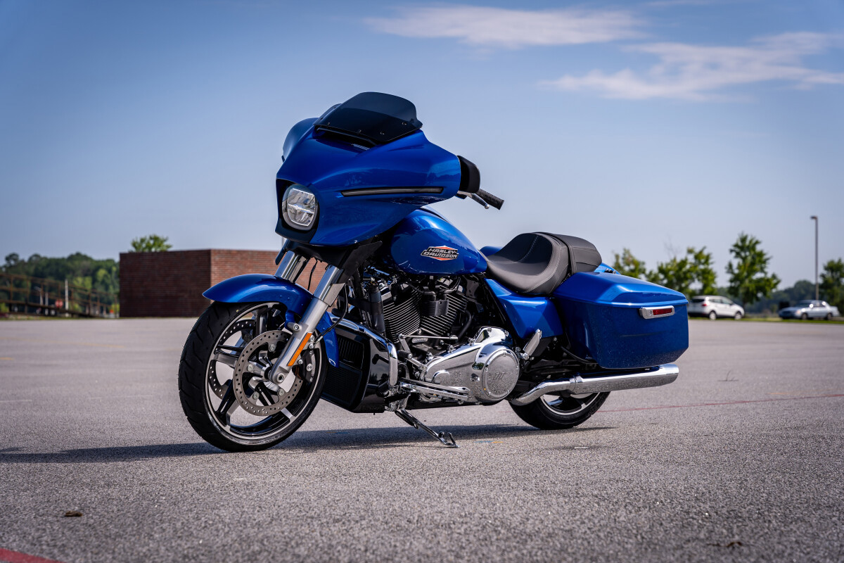 Street Glide®