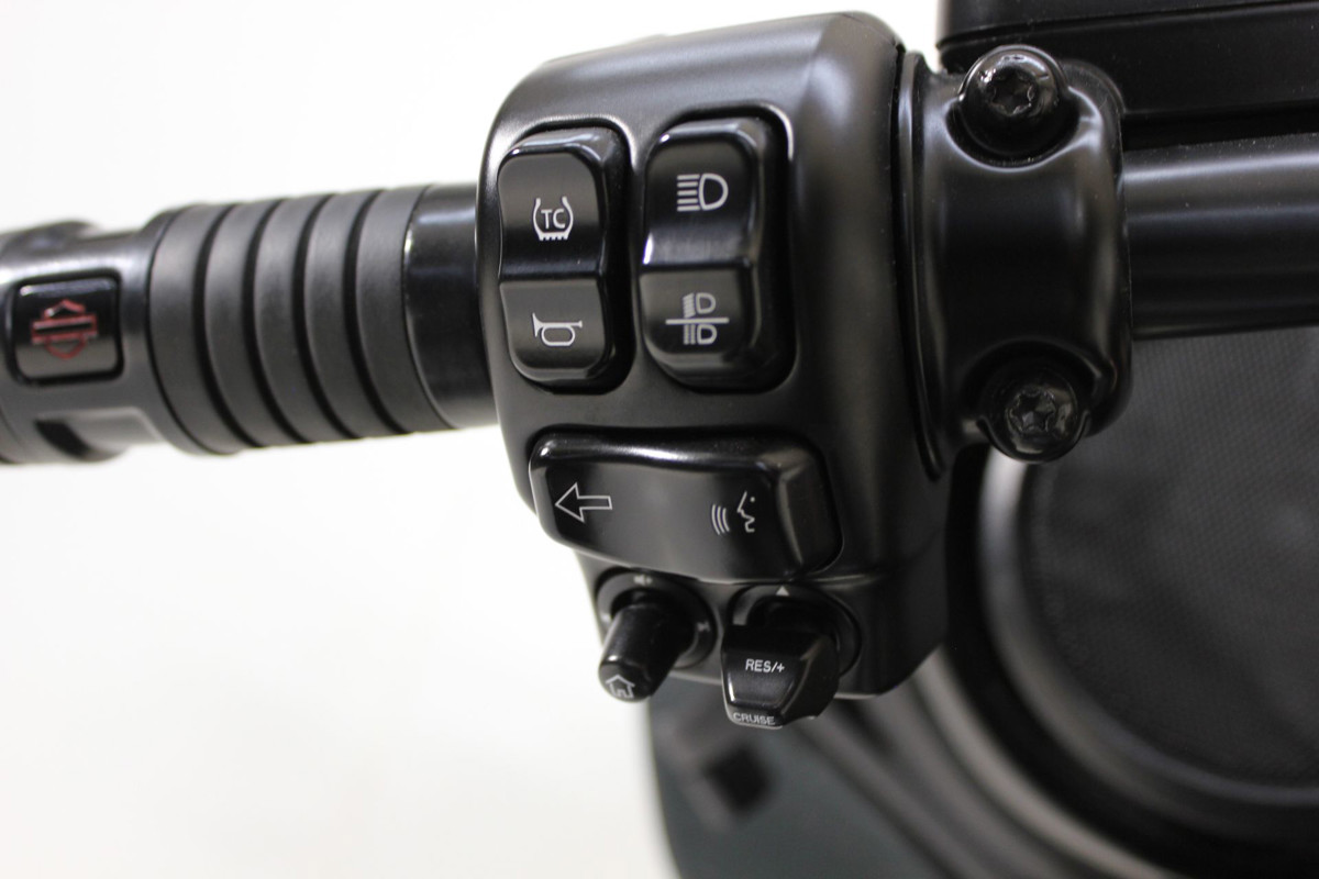CVO® Street Glide®