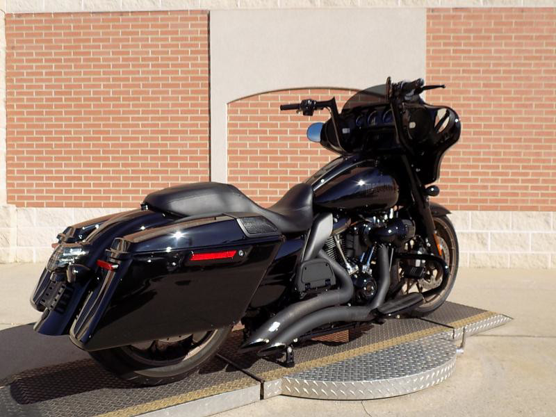 Street Glide® ST