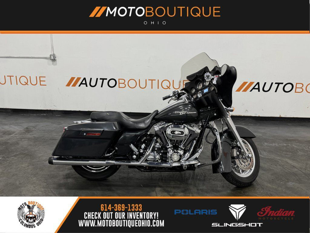 Street Glide®