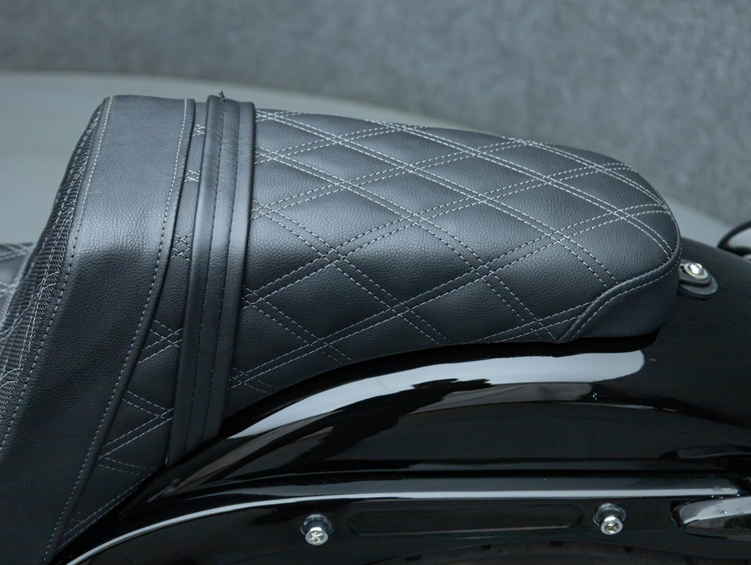 Softail® Street Bob®