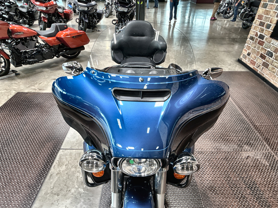 Electra Glide® Ultra® Limited 115th Anniversary