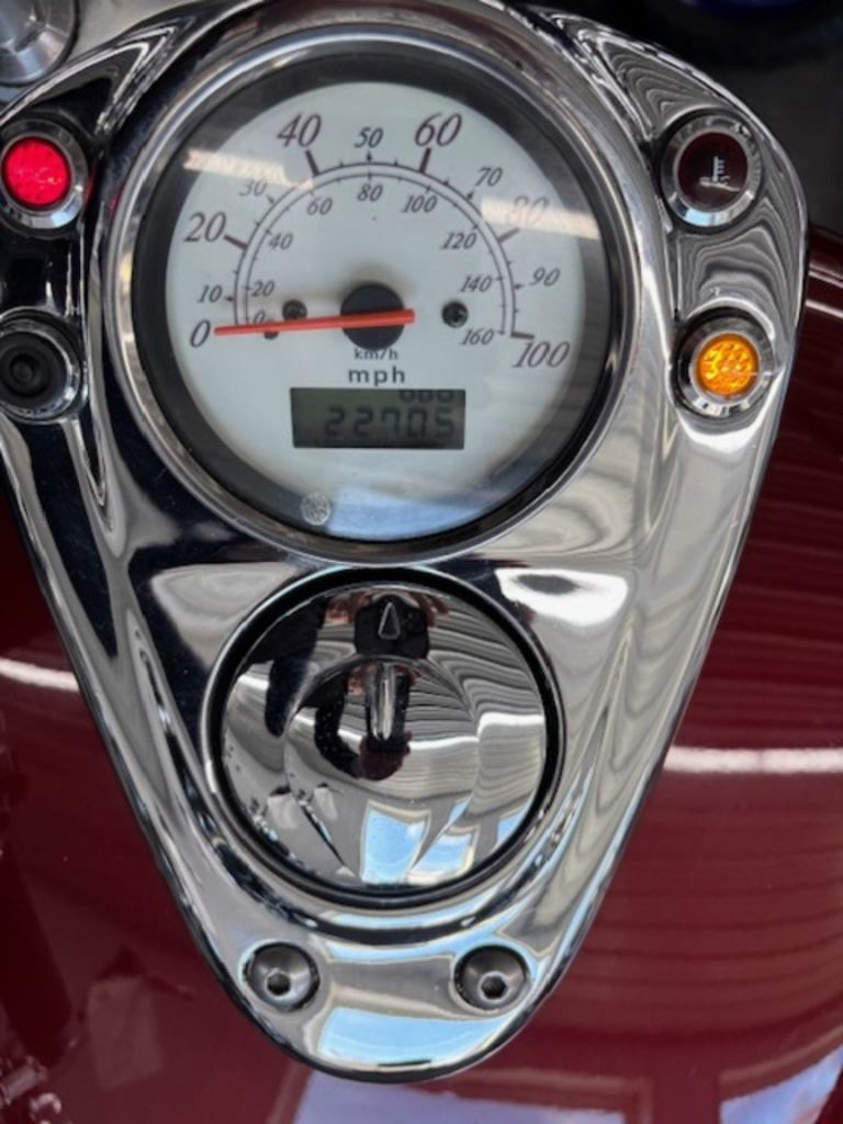 Shadow 750 ACE Deluxe