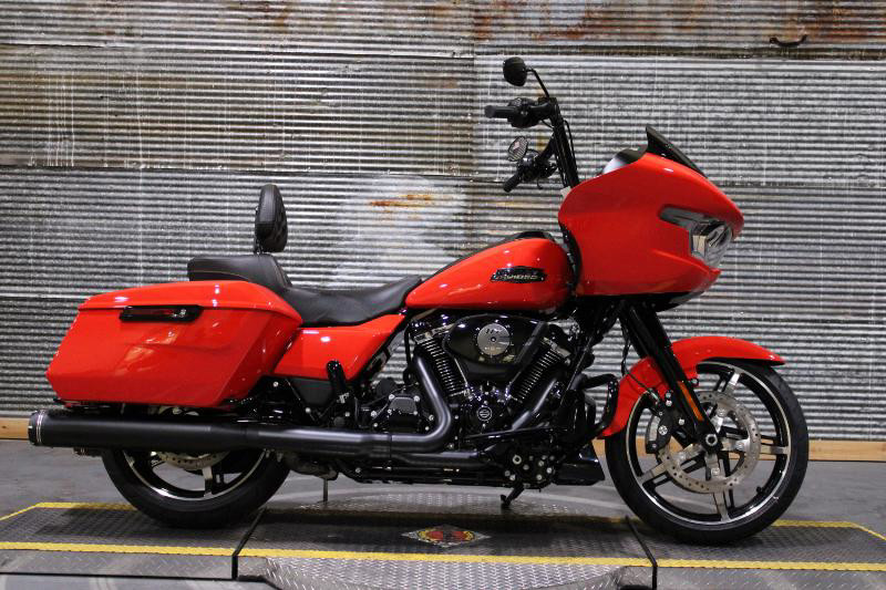 Road Glide®