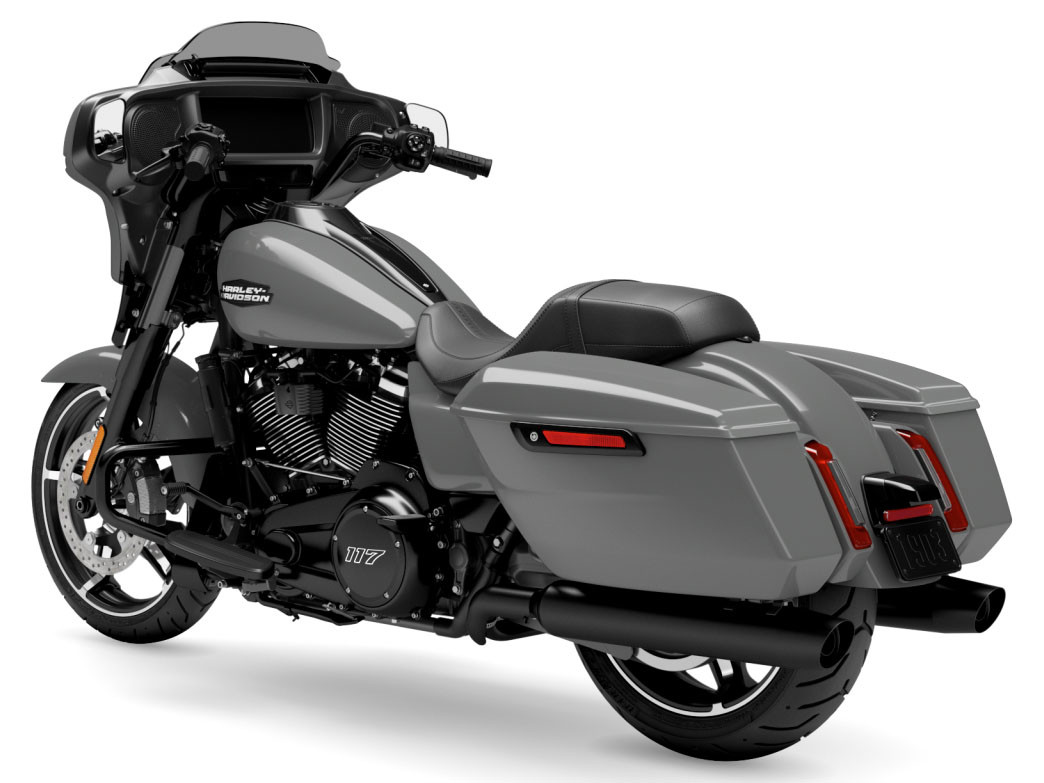 Street Glide®