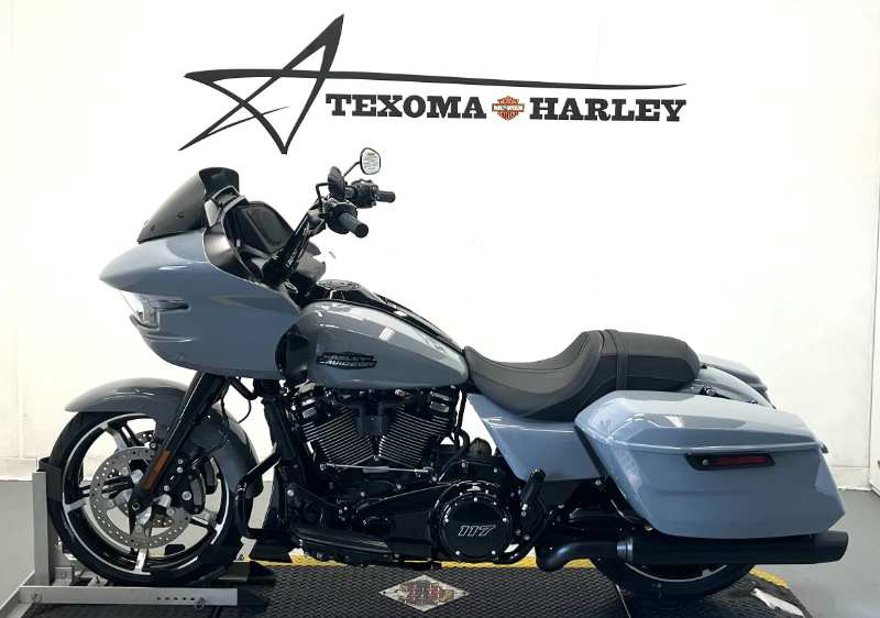 Road Glide®