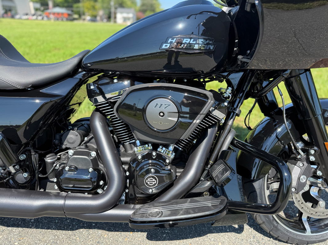 Road Glide®