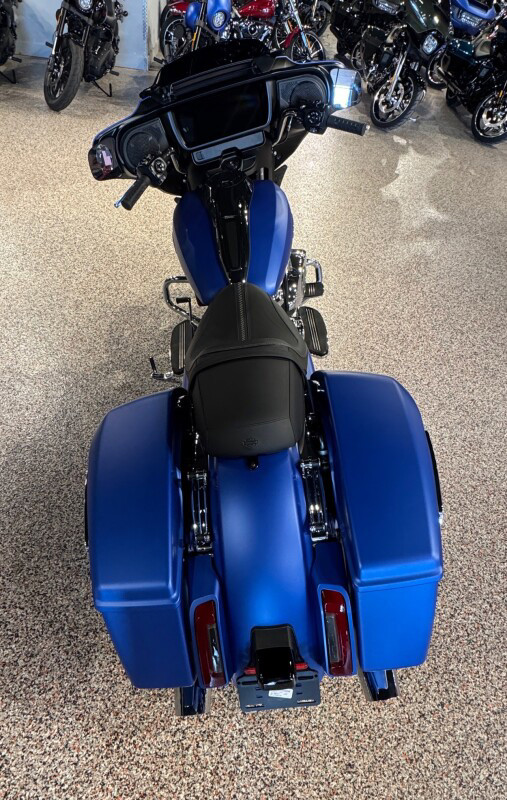 Street Glide®