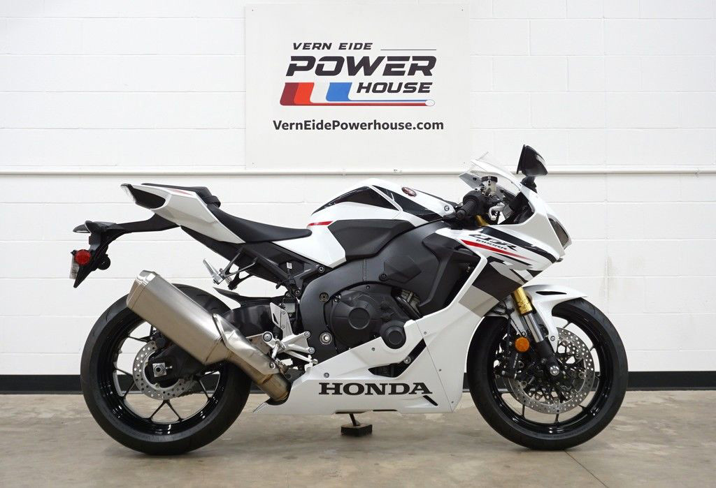 CBR1000RR
