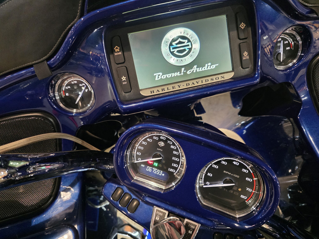 CVO® Road Glide® Ultra
