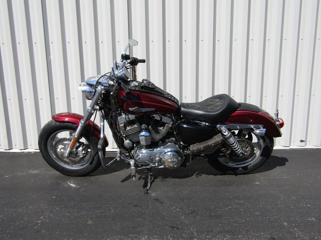 Sportster® 1200 Custom