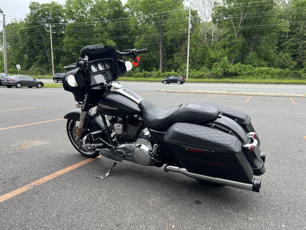 Street Glide® Special