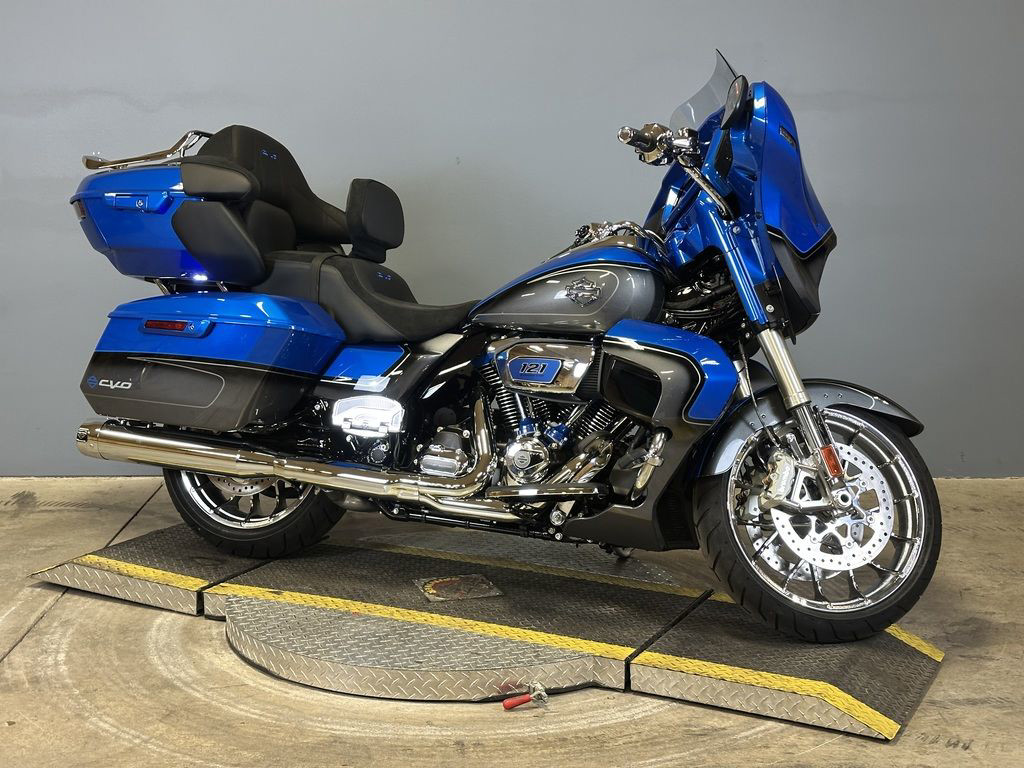 CVO® Street Glide® Limited