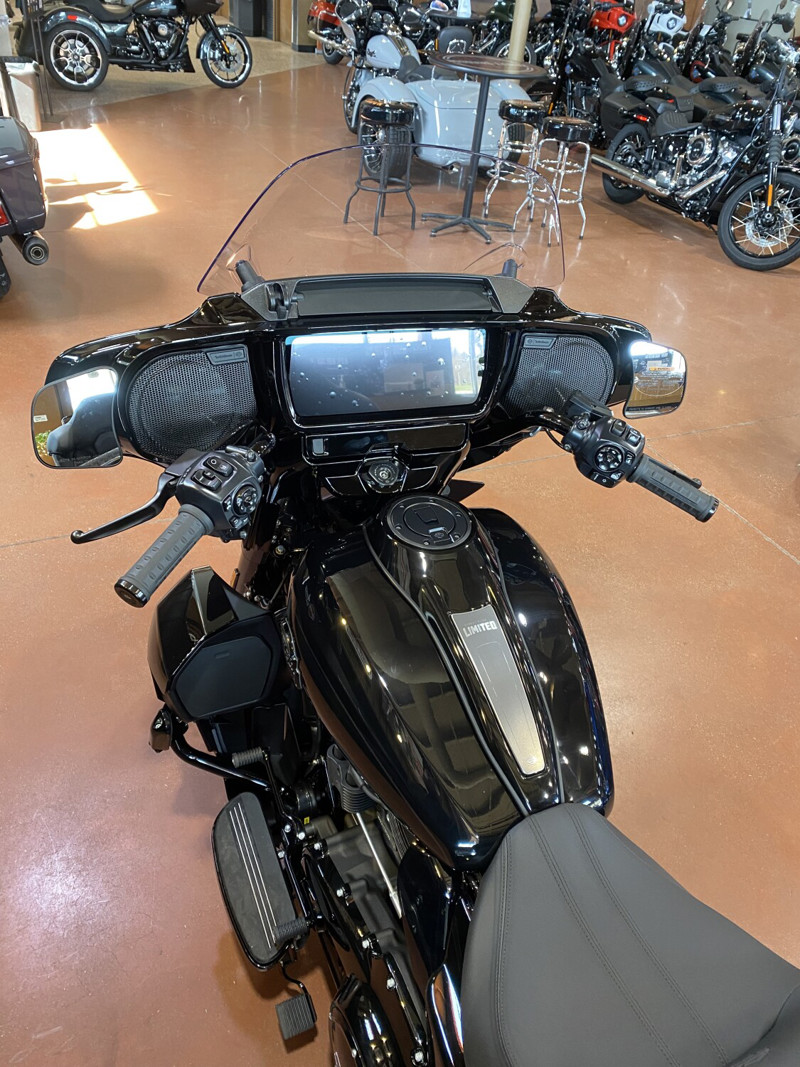 Street Glide® 3 Limited