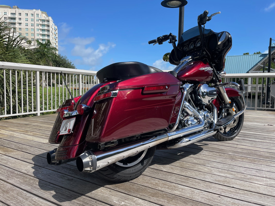 Street Glide® Special