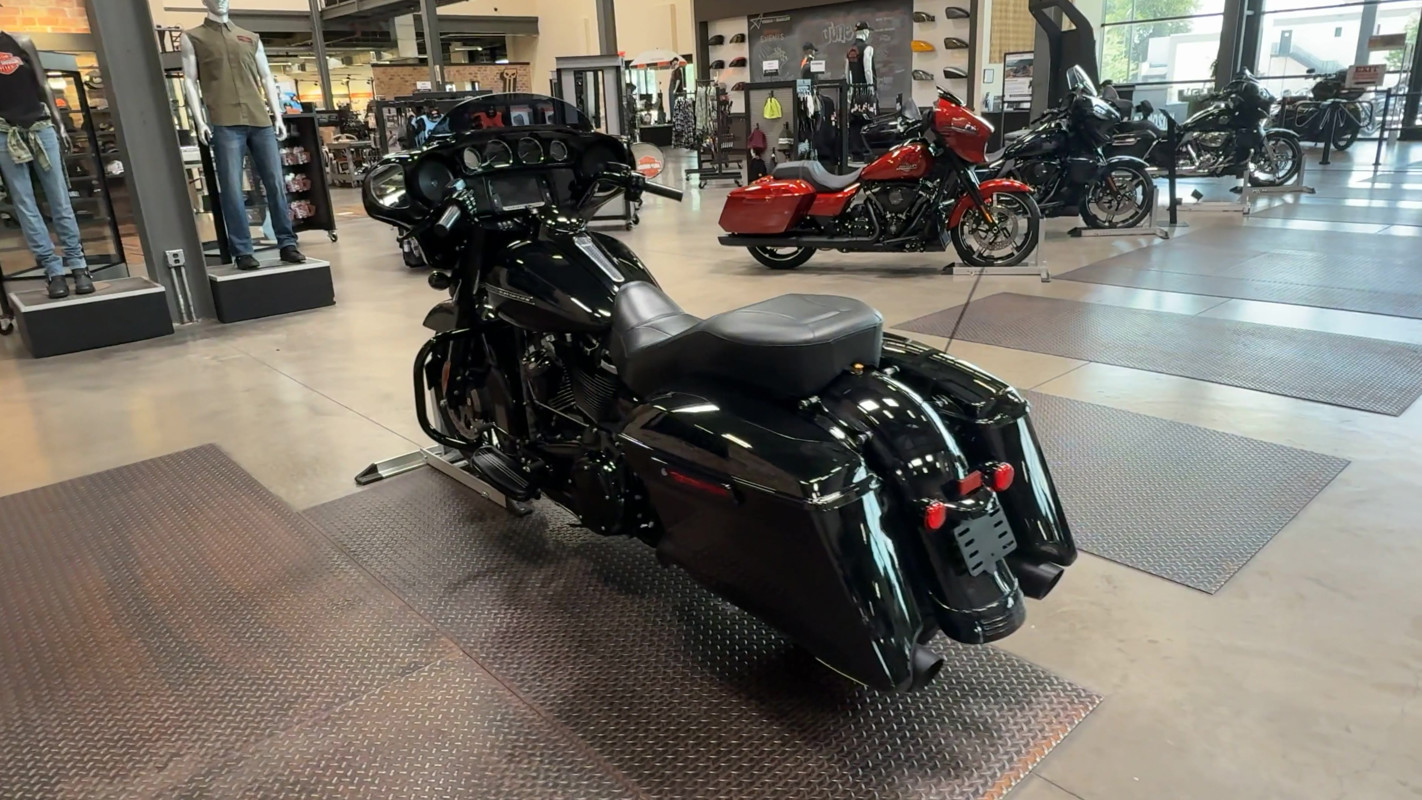 Street Glide® Special