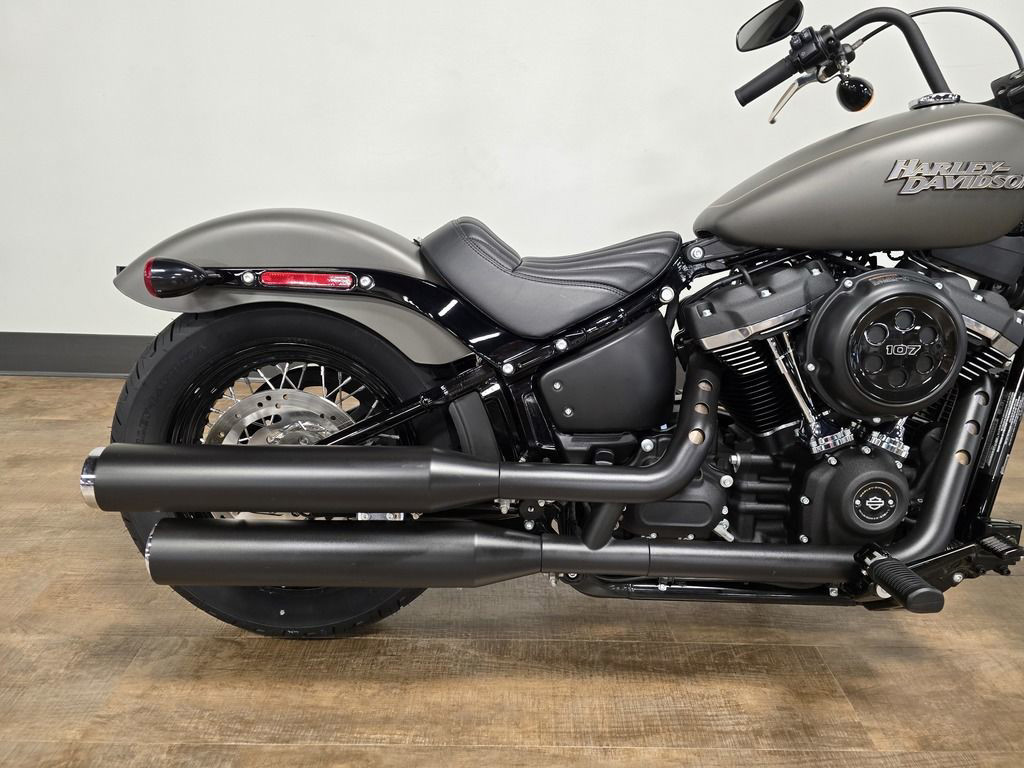 Softail® Street Bob®
