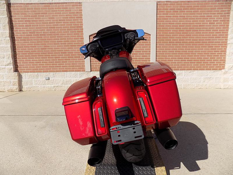 Street Glide®