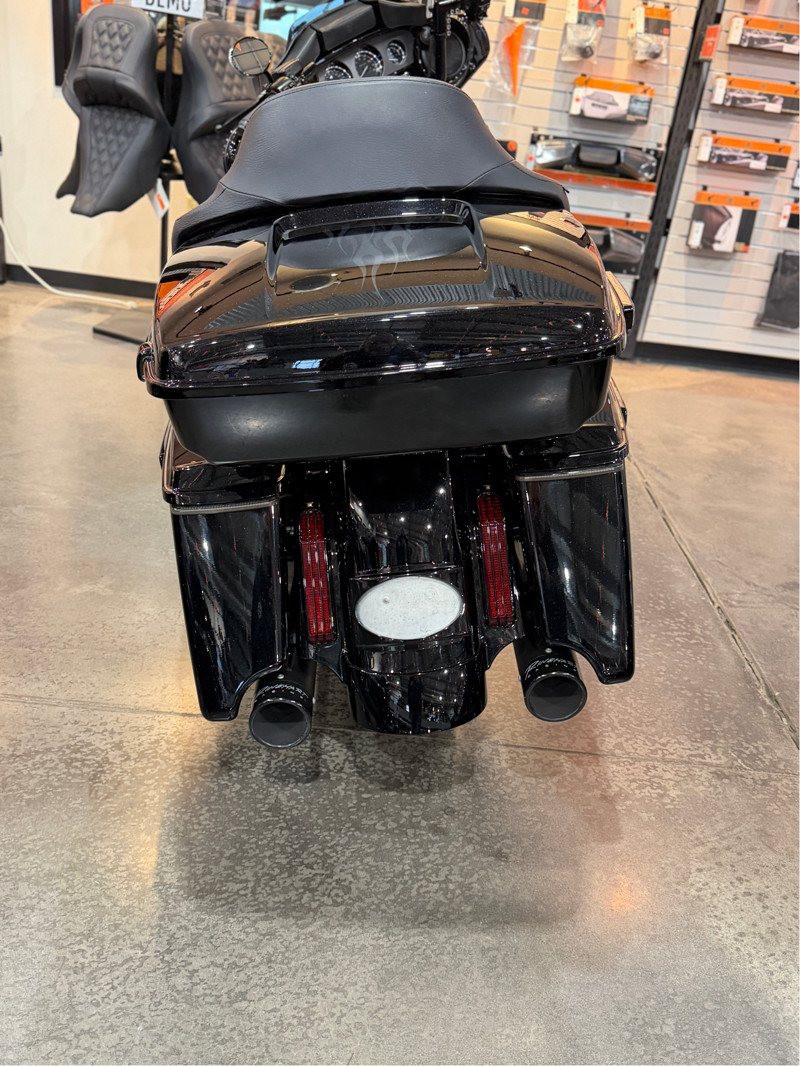 CVO® Street Glide®