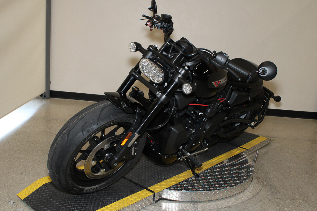 Sportster® S