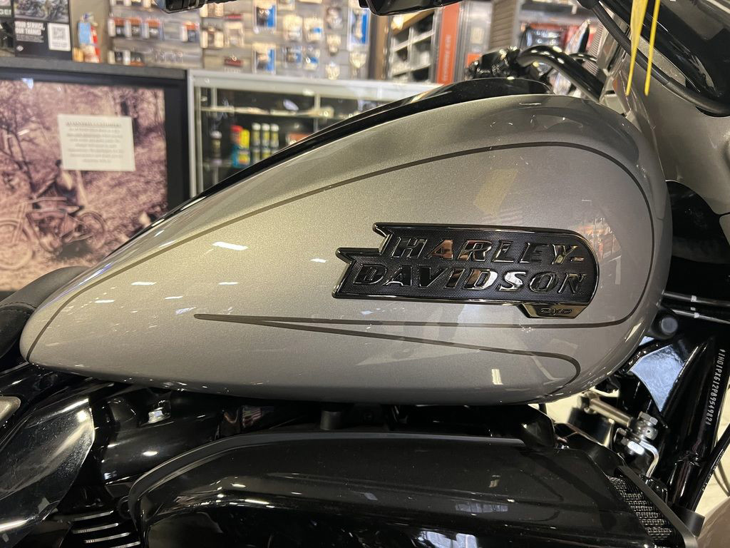CVO® Street Glide®