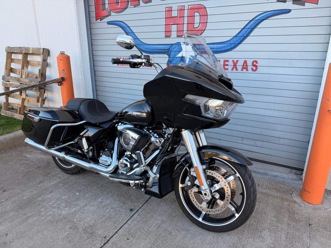 Road Glide®