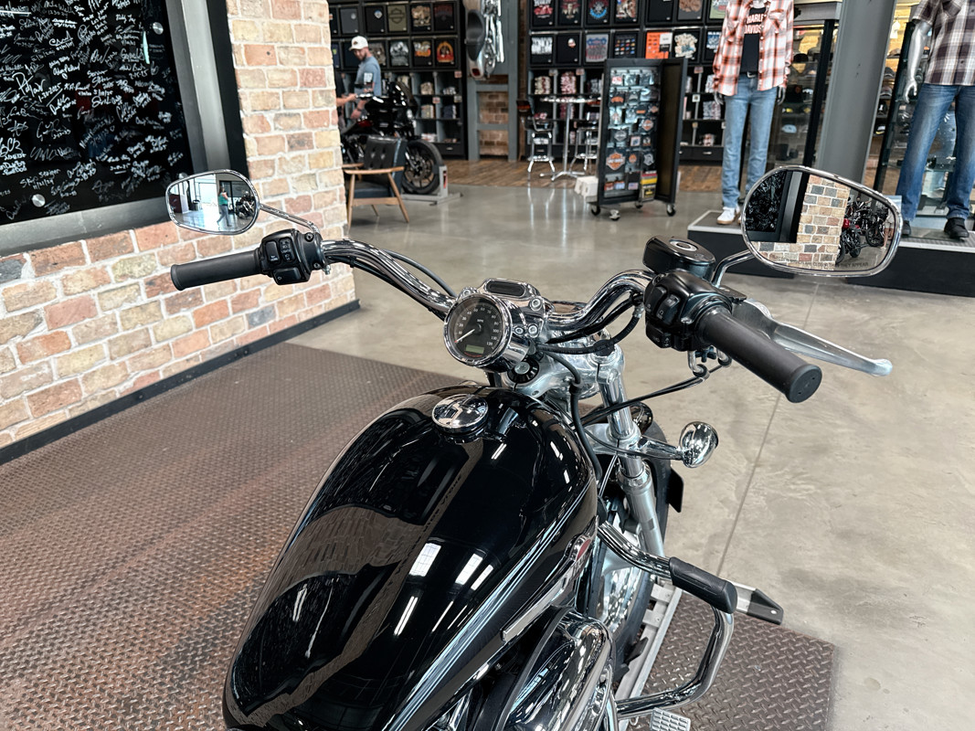 Sportster® 1200 Custom - H-D1 Factory Custom