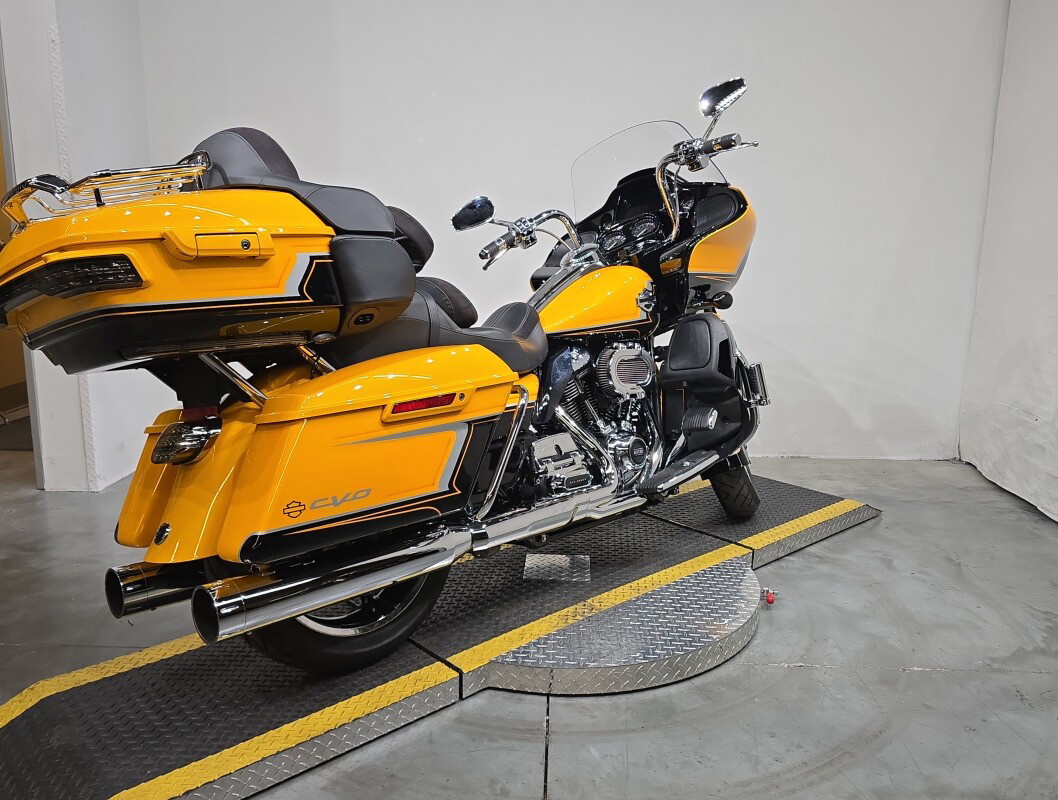 CVO® Road Glide® Limited