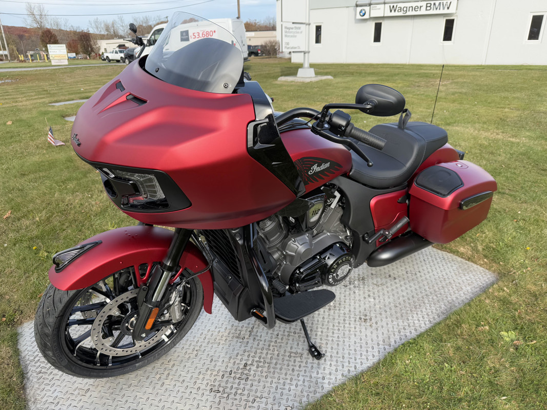 Challenger Dark Horse 112