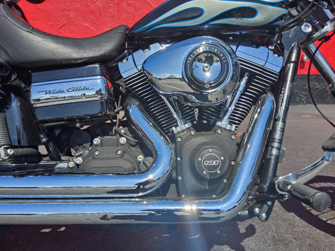 Dyna® Wide Glide