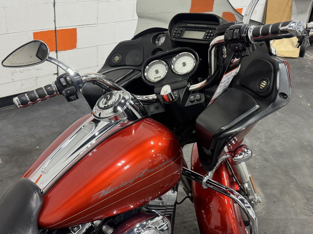 Road Glide® Custom