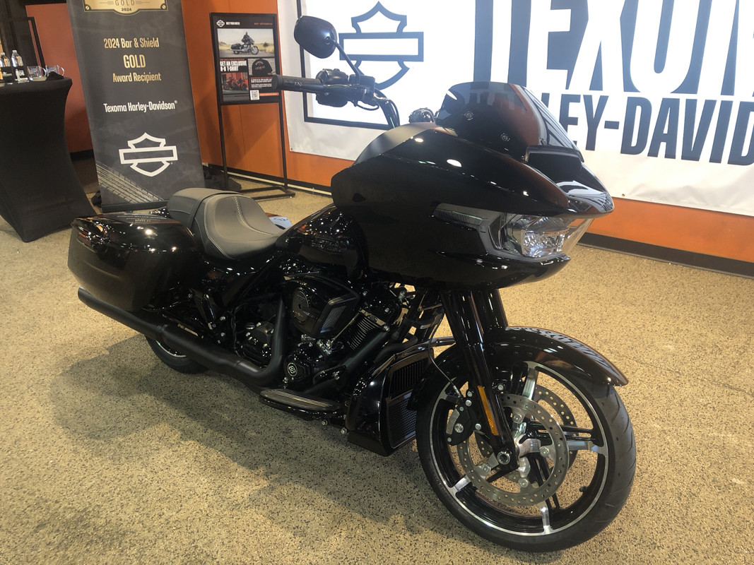 Road Glide®