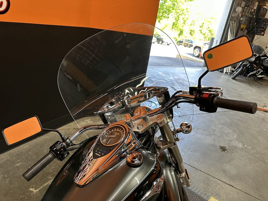 Vulcan 900 Classic LT