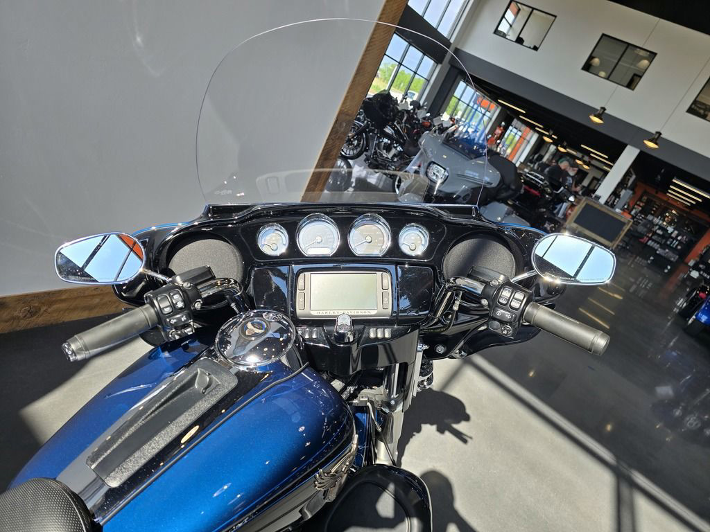 Electra Glide® Ultra® Limited 115th Anniversary