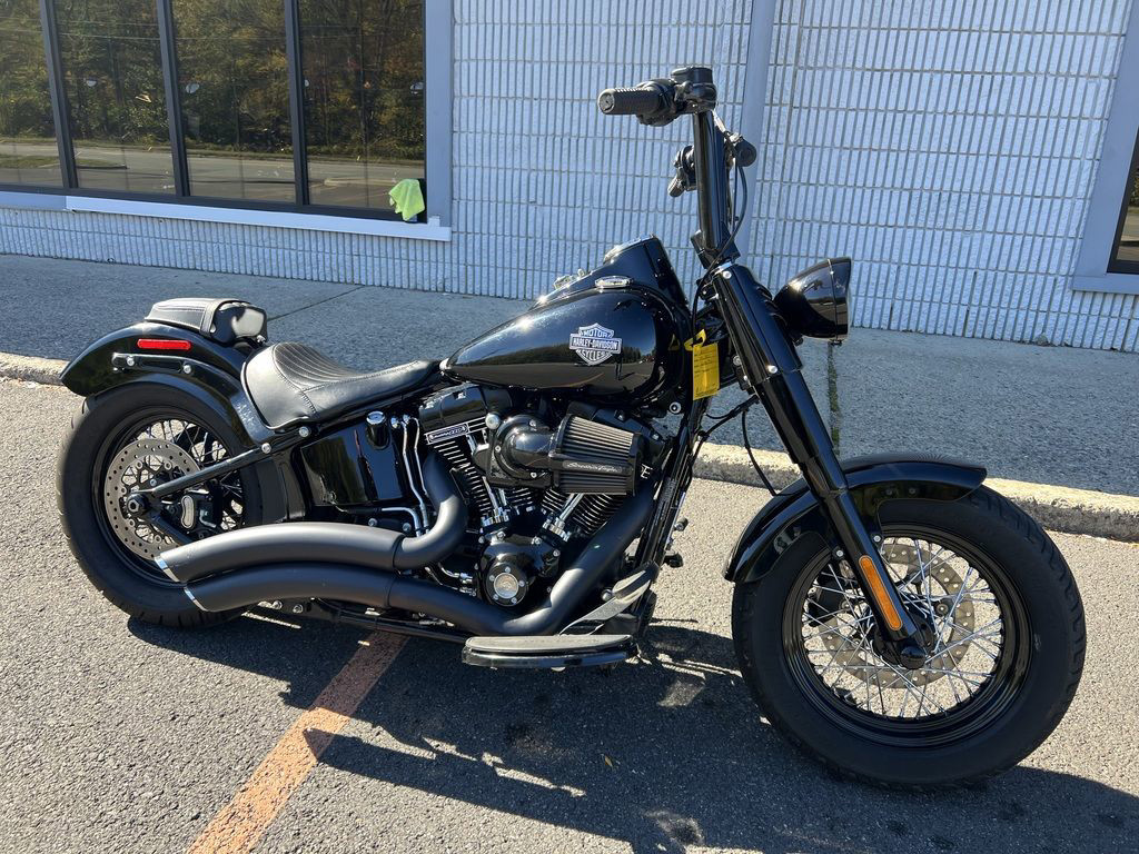 Softail® Slim® S